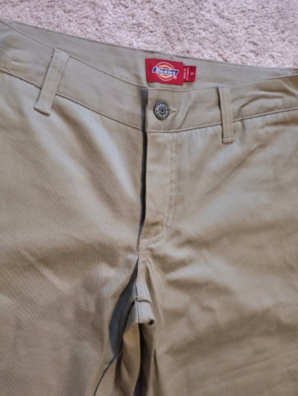 NEW Dickies classic Khaki pants Size 3